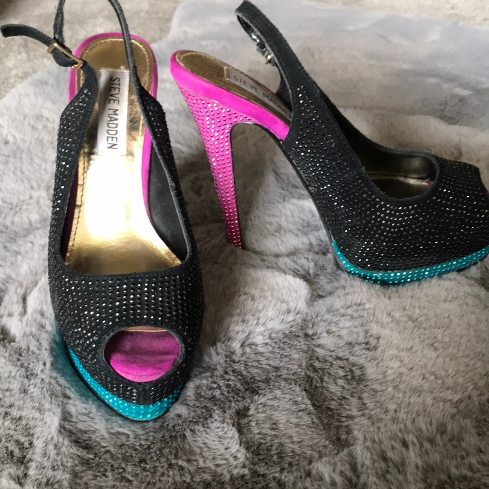 Studded Steve Madden ColorBlock Heels - Picture 2 of 6